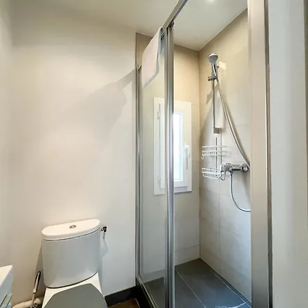 Appartement Urbanflat 195 - Rare Triplex Pour 6 Au Centre De Parijs