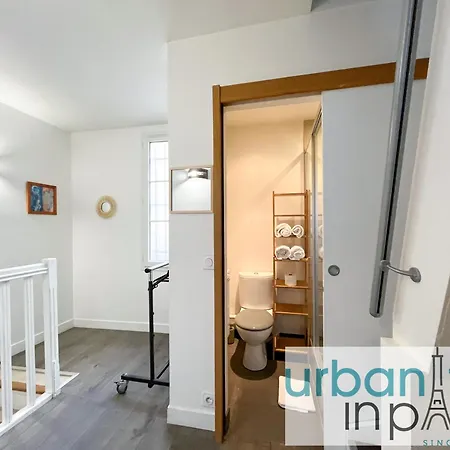 Urbanflat 195 - Rare Triplex Pour 6 Au Centre De Appartement Parijs